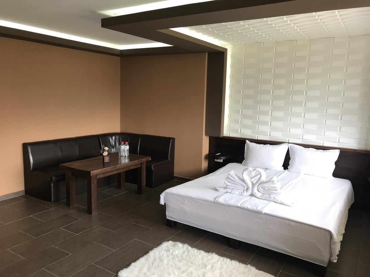 Complex Katalina Hotel Tsigov Chark ภายนอก รูปภาพ